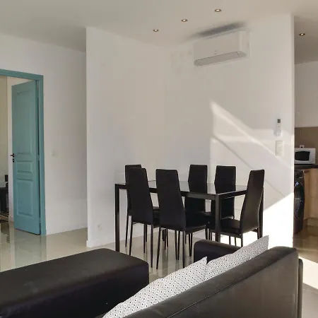 Two-bedroom Holiday In Figari * Figari (Corsica)