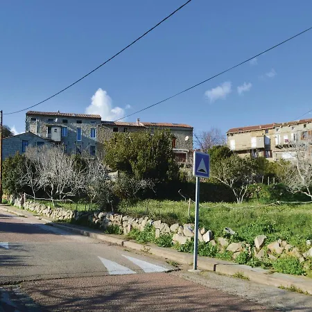 Two-bedroom Holiday In Figari * Figari (Corsica)